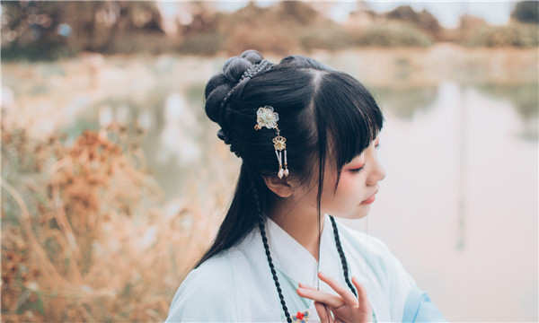 舒兰在寻找合适的三代试管助孕医院时，你可能会有很多疑问，尤其是作为不孕不育患者的家庭，如何能顺利代怀生子成了重中之重的问题。根据《2025年中国不孕不育调查报告》，中国的育龄夫妇不孕不育率已上升至12.5%-18.2%，患者人数约为5000万至6060万，说明这个问题愈发严重。